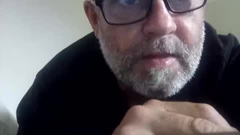 Snapshot of happydick69a chatting on October 6, 6:40 am happydick69a online show from October 6, 6:40 am