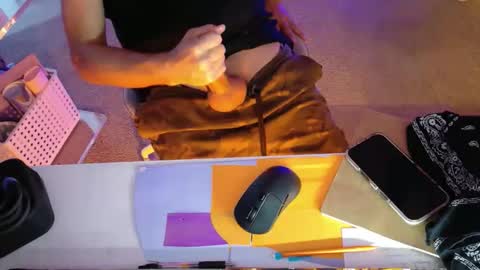 Josh Hamilton online show from November 13, 8:19 am