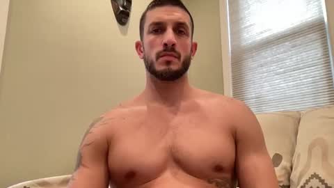 hard_runner_ online show from November 26, 3:48 pm