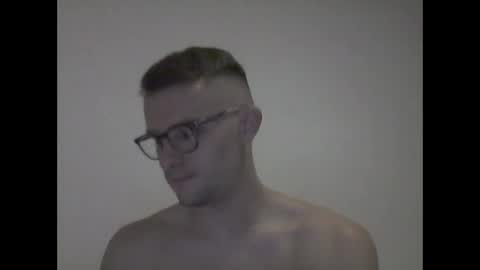 Snapshot of hardboylovemilfmoom chatting on September 28, 1:25 am hardboylovemilfmoom online show from September 28, 1:25 am