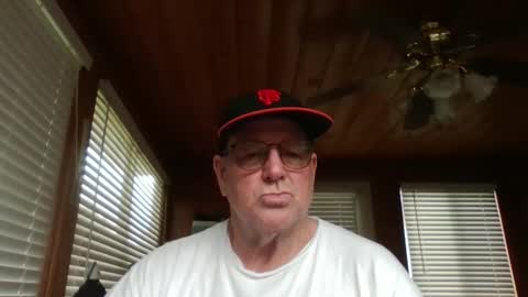 HSS online show from April 1, 10:40 pm