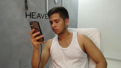 harold_18_ online show from February 11, 6:57 pm