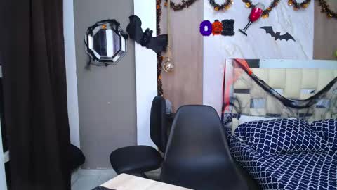 Harry online show from October 31, 6:55 pm