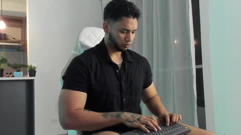 Harry Zandes online show from December 29, 6:14 am