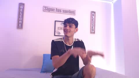 Snapshot of harrythomson1 chatting on December 30, 6:27 pm harry thomson online show from December 30, 6:27 pm