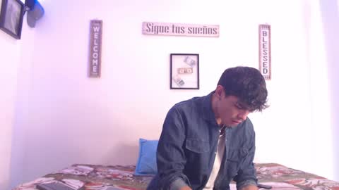 Snapshot of harrythomson1 chatting on January 16, 8:14 pm harry thomson online show from January 16, 8:14 pm