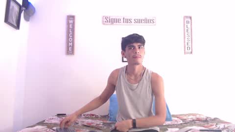 Snapshot of harrythomson1 chatting on January 14, 1:49 pm harry thomson online show from January 14, 1:49 pm