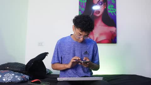 HARRY online show from January 8, 2:25 pm