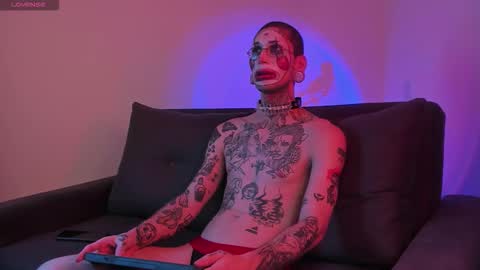 More content   2   online show from October 31, 6:22 pm