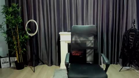 HaydenSpears online show from March 25, 2:10 pm