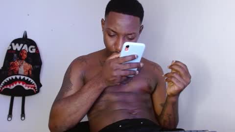 hazlan_420 online show from November 23, 2:50 pm