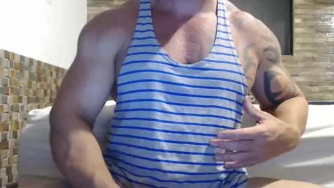 Brazilian bigdick online show from January 29, 12:01 am