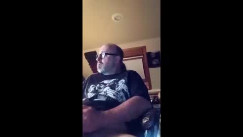 heguy46 online show from April 13, 6:36 am