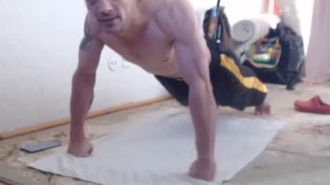 heilanubis online show from March 4, 12:01 pm