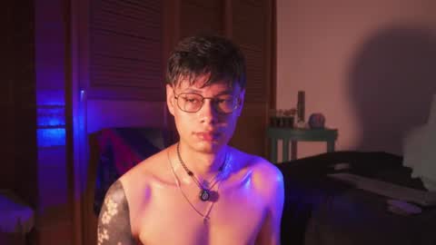 Helio online show from March 6, 2:19 am