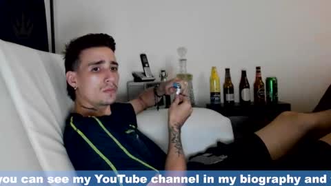 Snapshot of hell_boy66 chatting on September 18, 3:08 am Eros online show from September 18, 3:08 am