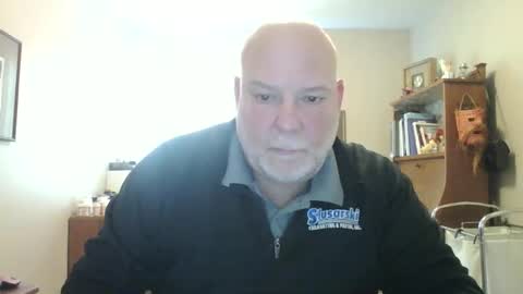 Snapshot of helloforfun111 chatting on January 17, 7:09 pm helloforfun111 online show from January 17, 7:09 pm