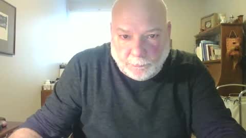 Snapshot of helloforfun111 chatting on February 20, 1:08 pm helloforfun111 online show from February 20, 1:08 pm