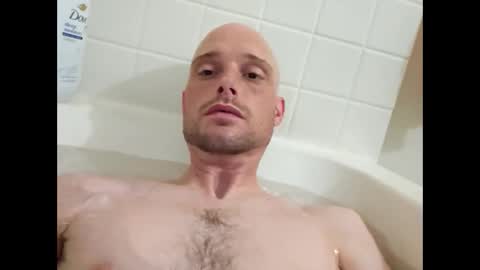 helloladysandgents online show from December 1, 6:33 pm