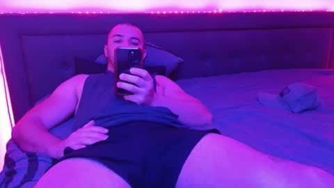 HENNIDRIP online show from November 30, 2:13 am