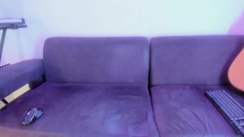 henrik_senn online show from January 7, 12:37 am