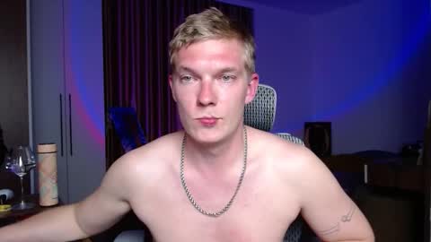 Gregblonde  Alextattoo online show from October 5, 1:15 pm