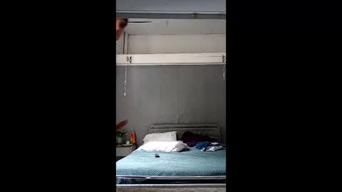 hernandezyeferson916 online show from March 26, 7:29 pm