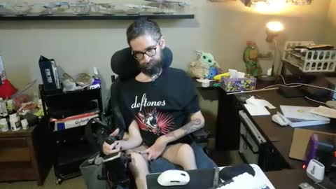 Snapshot of highpriest_belial chatting on October 26, 9:17 pm James Belial online show from October 26, 9:17 pm