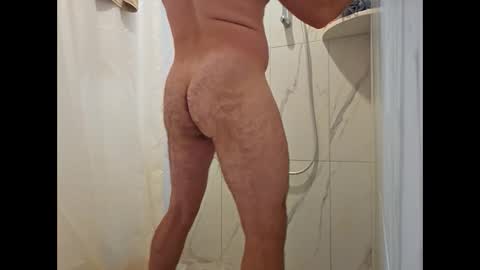 hockeyjock17 online show from June 2, 12:06 pm