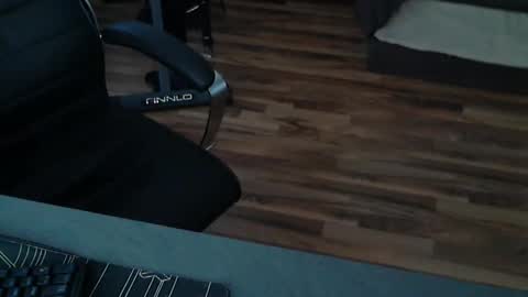 hollymollysucker online show from January 6, 1:37 pm