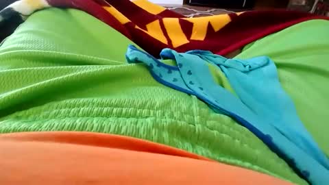 holycannoli123 online show from October 23, 2:09 pm