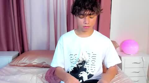 honeymoon_sariel online show from January 17, 9:16 pm