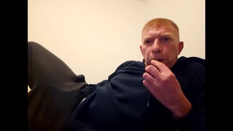 lee online show from October 12, 1:32 am