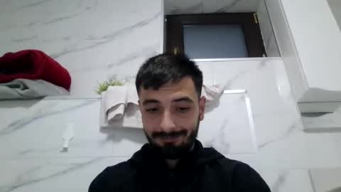 Snapshot of horny_couple9600 chatting on October 28, 11:18 pm horny_couple9600 online show from October 28, 11:18 pm