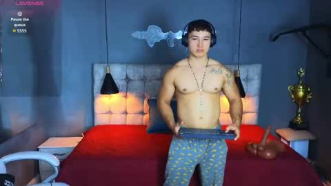 horny_nick18 online show from October 16, 2:14 pm