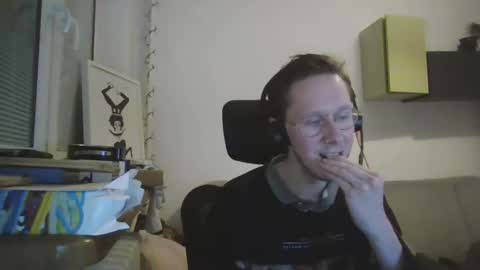 horny_pole online show from December 5, 8:56 pm