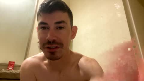 Snapshot of hornyboi2710 chatting on September 8, 2:16 pm Justin 7 inches online show from September 8, 2:16 pm