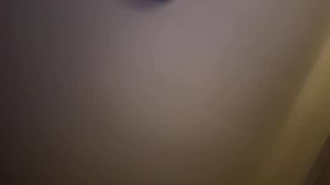 Snapshot of hornyonelooking1 chatting on January 7, 10:05 am hornyonelooking1 online show from January 7, 10:05 am