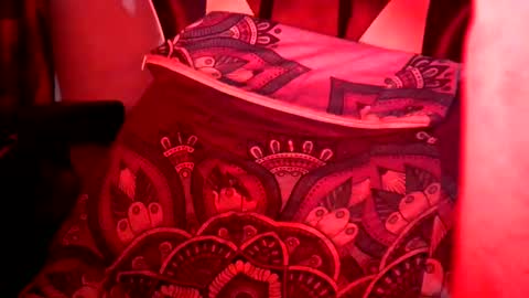 horsebrowm online show from January 14, 3:33 am