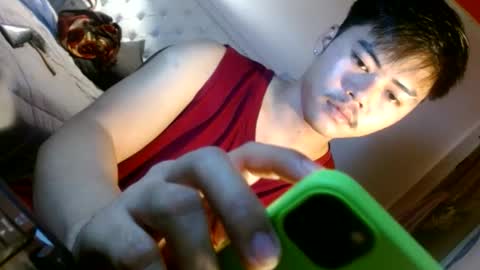 emman online show from April 6, 10:16 am