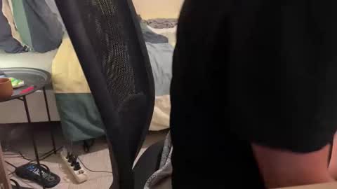 hot_guy2001 online show from March 2, 11:01 pm