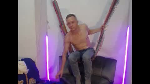 angel online show from March 4, 3:02 am