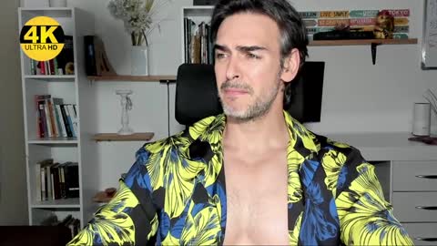 Martin online show from December 18, 3:22 pm