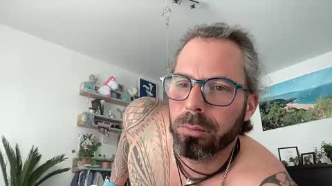 letmedoo2 online show from December 23, 12:30 pm