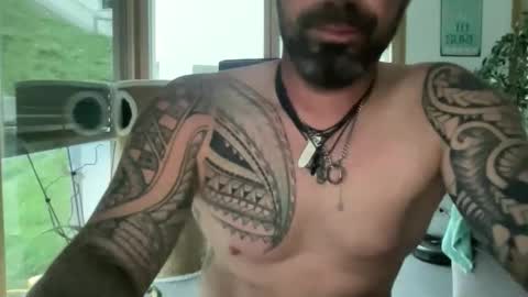 letmedoo2 online show from October 3, 4:45 pm