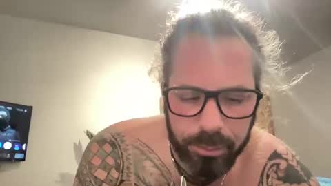 letmedoo2 online show from January 28, 9:40 pm