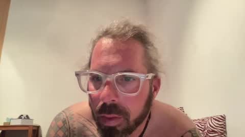 letmedoo2 online show from February 24, 4:58 pm