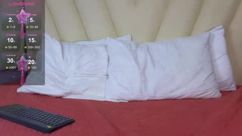 hotboy21_ online show from November 16, 6:15 am