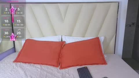 hotboy21_ online show from October 15, 4:09 am