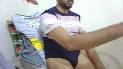 Hotboy8677 online show from November 8, 9:01 am